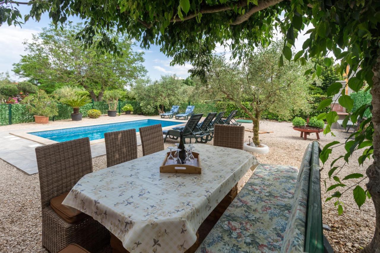 Villa Lucky Brtonigla Luaran gambar