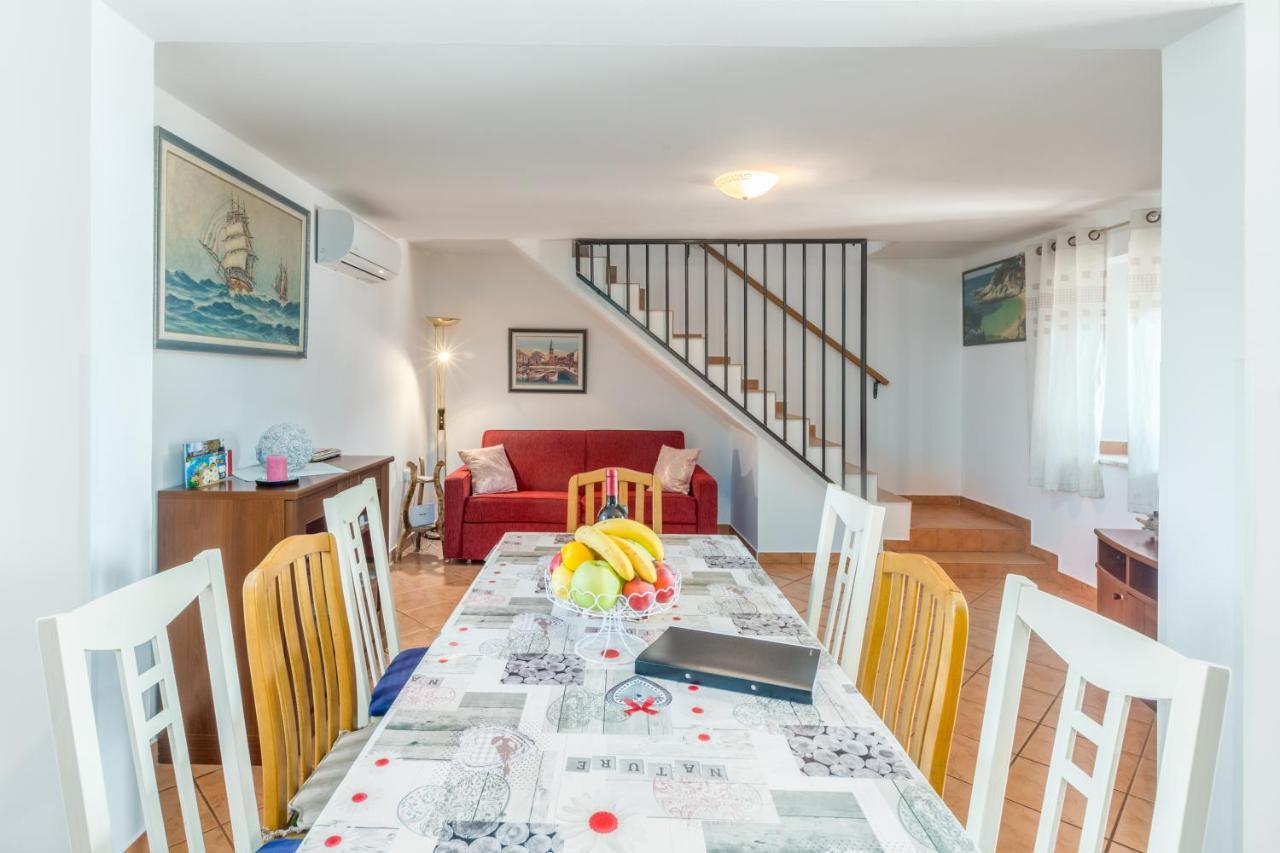Villa Lucky Brtonigla Luaran gambar